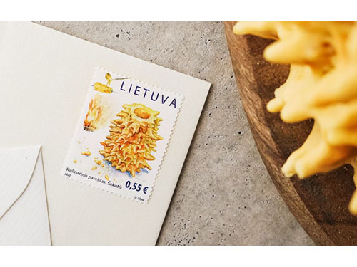 Lietuviškas saldėsis šakotis – naujame pašto ženkle